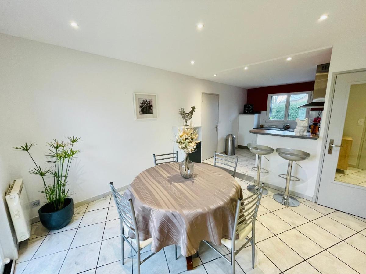 Maison T2 De 70 M2 Avec Jardin Et Veranda Rignac  Exterior photo
